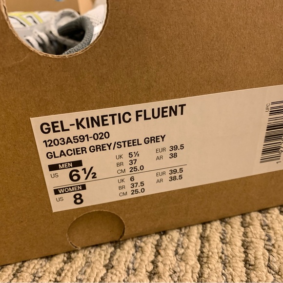 Asics Gel-Kinetic Fluent Women Size 8 NWT! - Picture 5 of 5